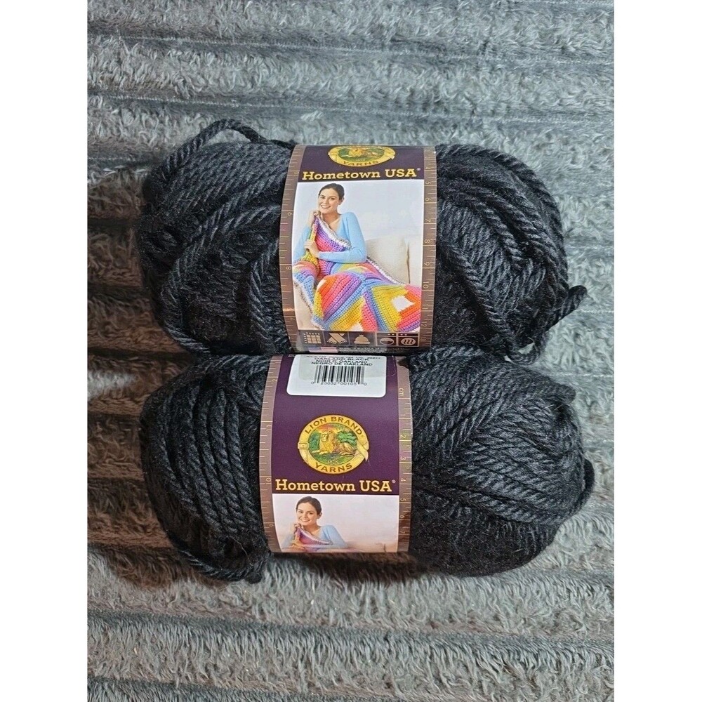 Lion Brand Hometown USA x2 Oakland Black 5 oz 81 yds 100% Acrylic #6 Super Bulky